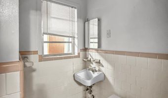 401 Davis St, Ashford, AL 36312