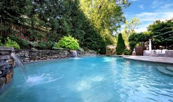 5606 WILSON Ln, Bethesda, MD 20814