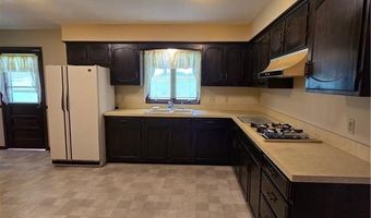 2213 Millwood Dr, Atchison, KS 66002