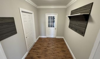 102 W Lane St, Albertville, AL 35950