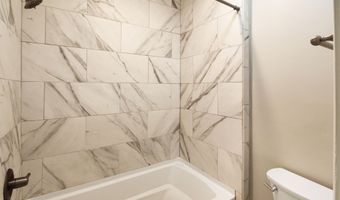 320 Helmsley Dr, Brandon, MS 39047