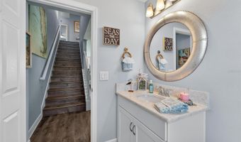 5227 ADMIRAL POINTE Dr, Apollo Beach, FL 33572