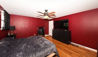 3629 WHITEHALL Ln, Philadelphia, PA 19114