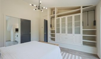 26 Old Stone Church Rd, Little Compton, RI 02837