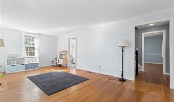 59 Merritt Rd, East Providence, RI 02915