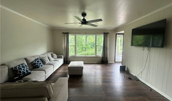 80 Forest Rd, Ambridge, PA 15003