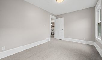 1376 Goodyear Blvd, Akron, OH 44305