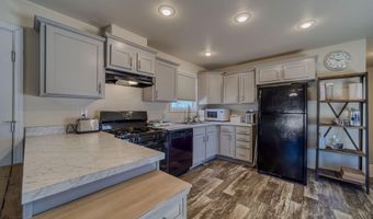 10747 S Paradise Trails Rd, Yucca, AZ 86438