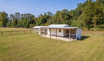 1463 Good Hope Rd, Batesville, MS 38606