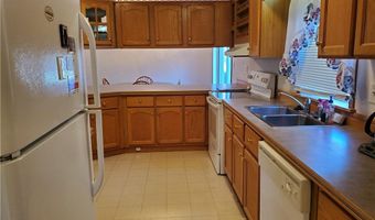 6 Giovanni Rose Ct, Coventry, RI 02816