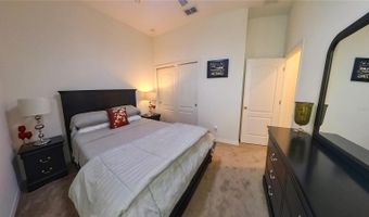 902 GRAND HILLTOP Dr, Apopka, FL 32703