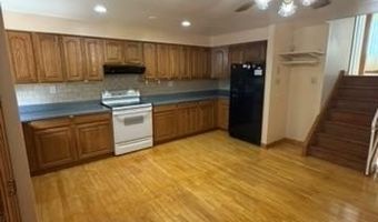 706 Mohawk St, Allentown, PA 18103