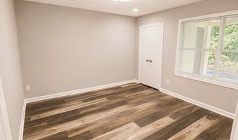 1116 Summer Brook Rd, Atlanta, GA 30349