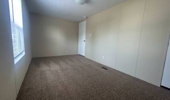 783 Amherst Ln, Almont, MI 48003
