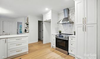 6542 Cross Field Ln, Charlotte, NC 28226