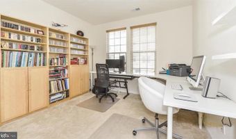 21613 ROMANS Dr, Ashburn, VA 20147
