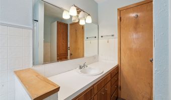 902 Rapids St, Adel, IA 50003