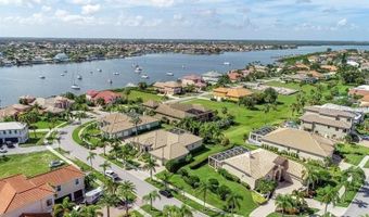 6451 RUBIA Cir, Apollo Beach, FL 33572