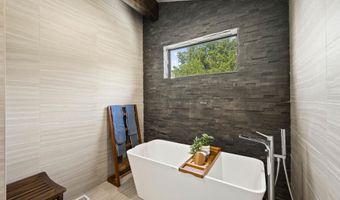 1113 E Santa Maria Dr, Boise, ID 83712