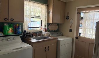 1719 Deer Creek Rd, Batesville, MS 38606