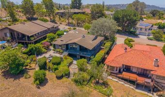 10960 Treeside Ln, Escondido, CA 92026