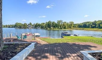 16431 Oak Hill Dr, Argentine, MI 48430