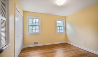 7805 FULBRIGHT Ct, Bethesda, MD 20817