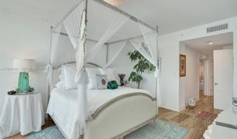 3201 NE 183rd St 704, Aventura, FL 33160