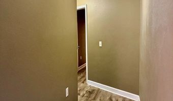 57 Brandon St, Baxley, GA 31513