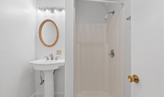 3054 Hawthorne St, Athens, TN 37303