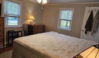 10 Wilkie Blvd, Beesleys Point, NJ 08223
