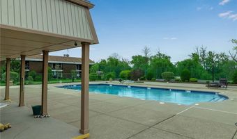 130 Groton Dr 4, Amherst, NY 14228
