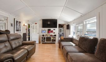 41 Wakemore St, Darien, CT 06820