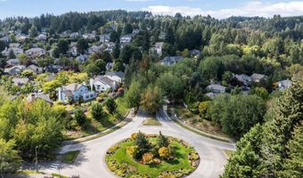 16015 SW NIGHTHAWK Dr, Beaverton, OR 97007