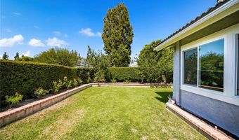 719 S Goldfinch Way, Anaheim, CA 92807