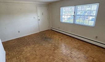 90 Washington Park Dr 1, Andover, MA 01810