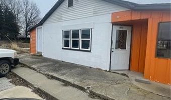 201 S Main St, Centerview, MO 64019