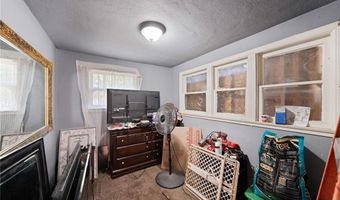1054 W 10th St, San Bernardino, CA 92411