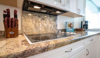 3200 WAILEA ALANUI Dr 304, Kihei, HI 96753