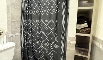 1711 Live Oak Pl, Carlsbad, NM 88220