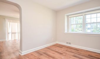 9107 LINDALE Dr, Bethesda, MD 20817