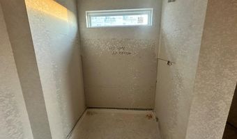 179 Peeps Ct, Adkins, TX 78101