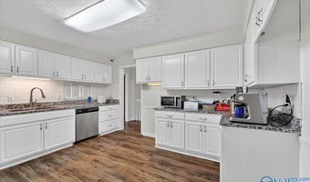 1304 Horton Rd, Albertville, AL 35950