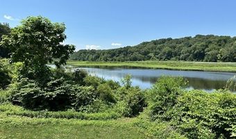 135 Middlesex Ave, Chester, CT 06412