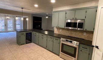 10 Surrey Sq, Abilene, TX 79606
