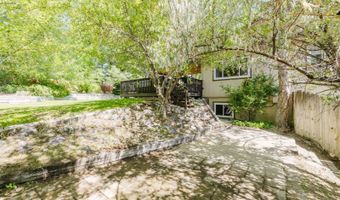 355 Skyline Dr, Elko, NV 89801