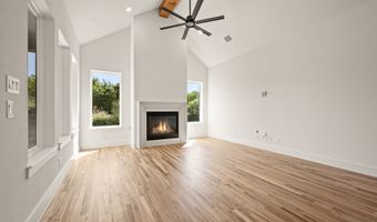 704 Blackbird Dr, Aledo, TX 76008