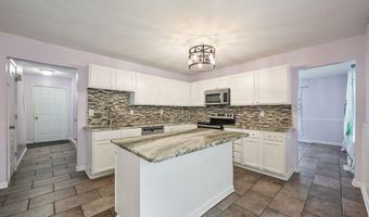 18 ARDSLEY Cir, Dover, DE 19904