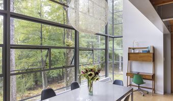 39 Hornbeck Ln, Accord, NY 12404