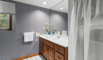 3 Johnson St, Ashland, MA 01721